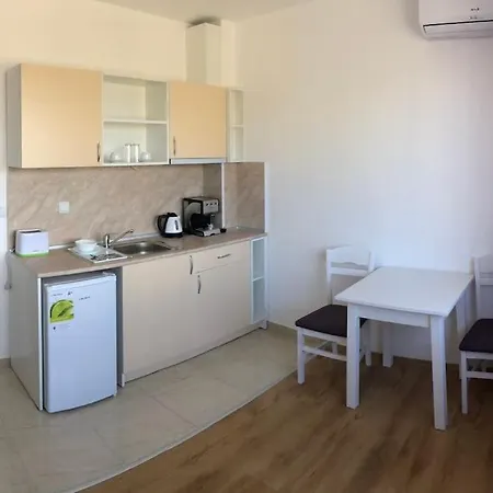 Apartment Sea Diamond