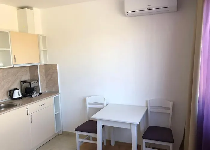 Sea Diamond 公寓 阳光海滩